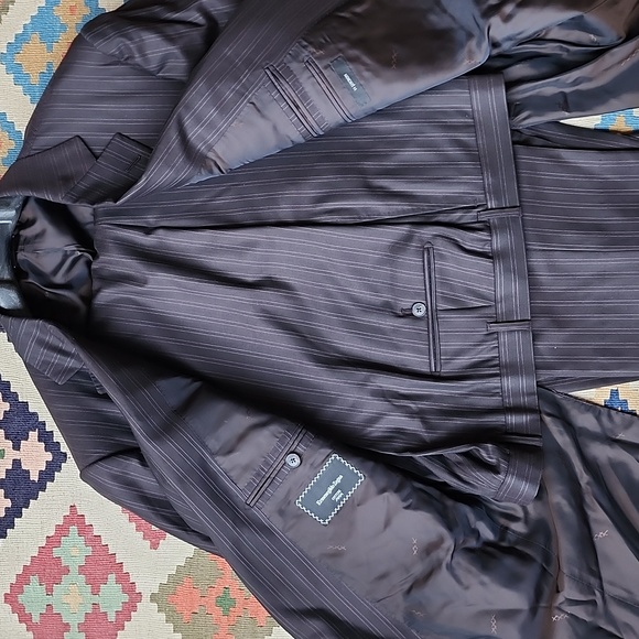 Brown Ermenegildo Zegna Couture Suit - Picture 4 of 4